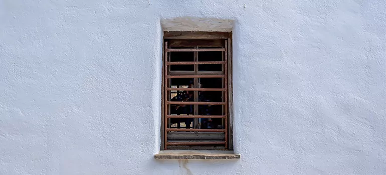 Residential Accordion Door Repair in Oakland, CA